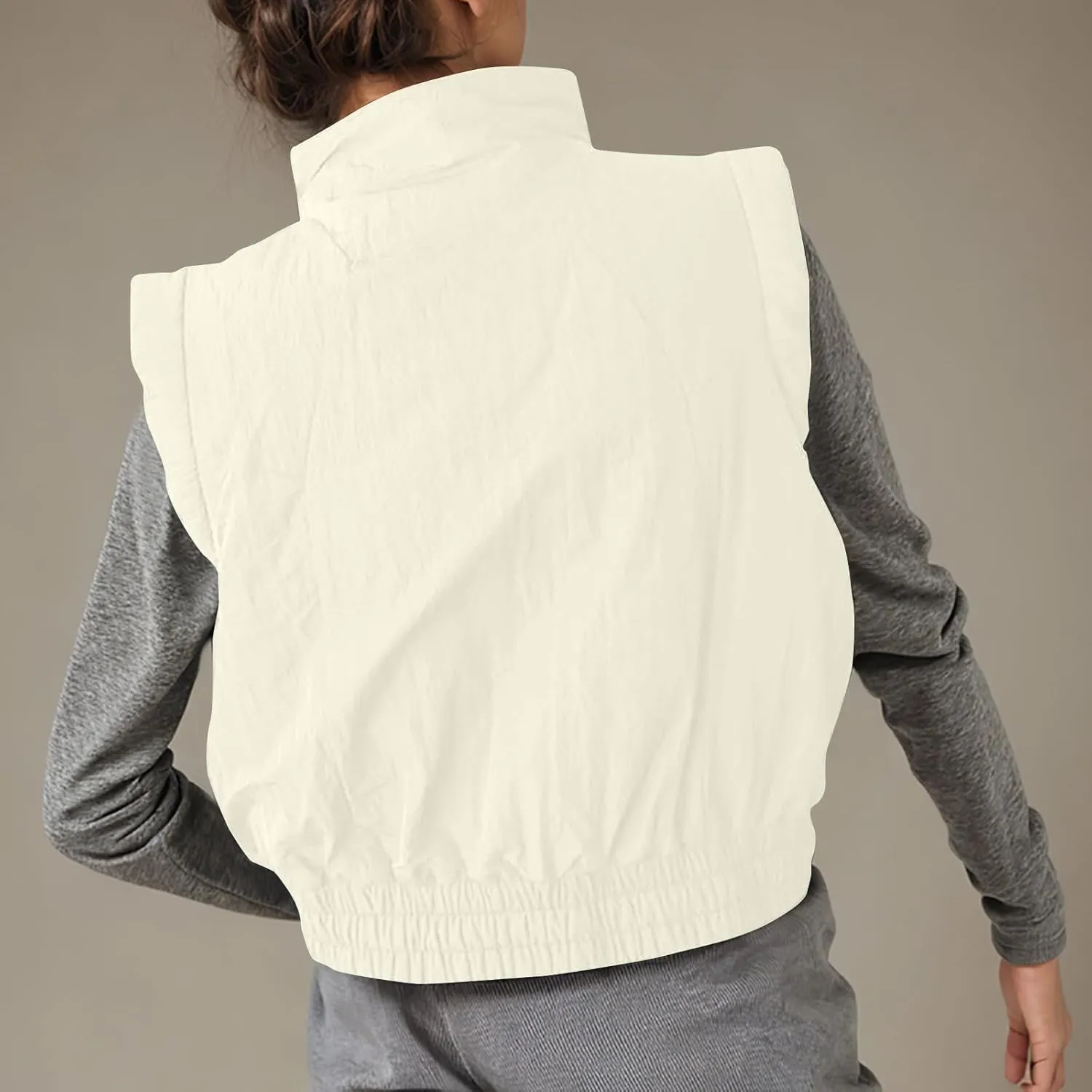 Oplxuo Women Puffer Vest Cropped Lightweight Button Down Quilted Jacket Stand Collar Sleeveless Padded Gilet Coat with Pocket